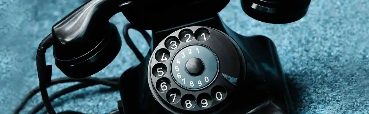 Top 4 reasons to upgrade your legacy phone system