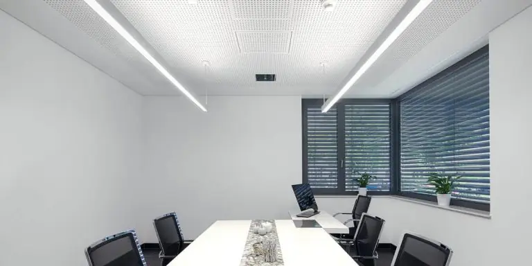 Zumtobel-Elektro-Potthast-Germany-Conference-Table-LINCOR