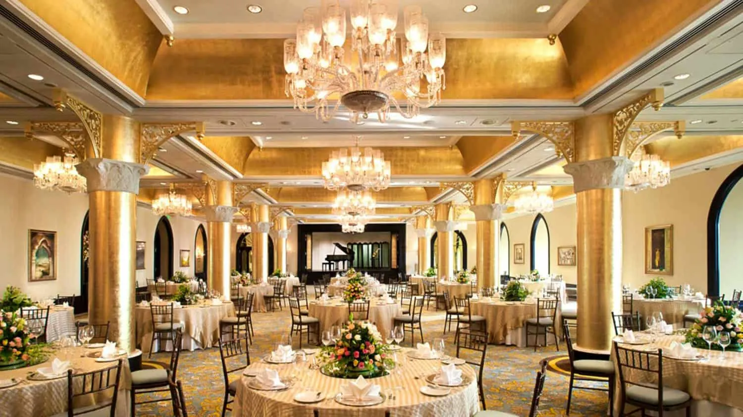 av solutions for banquet hall