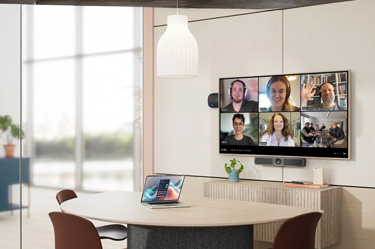 Essential Features of a VC Room Setup