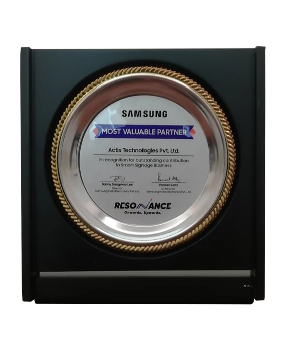 Team Awards 33 Most valuable partner award from Samsung for Smart Signages in 2021-22